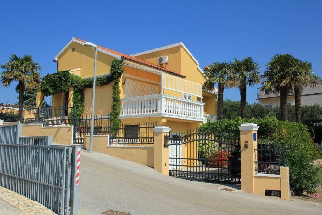 Vila Rojana Vodice Buitenkant foto